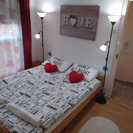 Ferienwohnung Krenusz Vendeghaz. Kaposvár Exterior foto